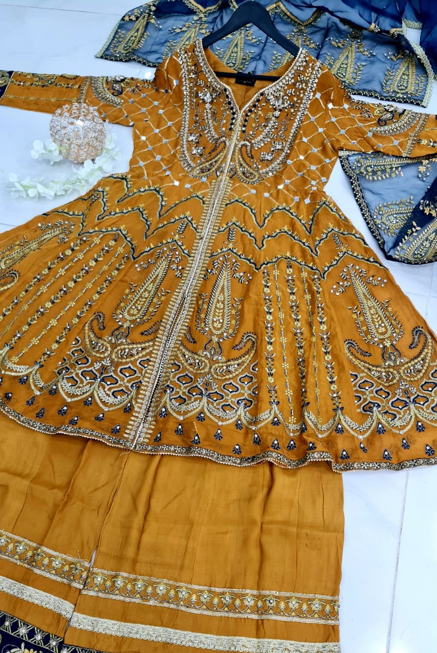 ABS 2766 Pakistani women's chiffon frock with plazo detail view