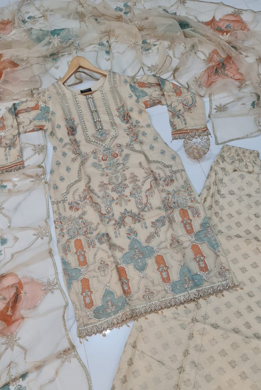 ABL 3701 Pakistani women's organza shirt plazo with organza dupatta back view