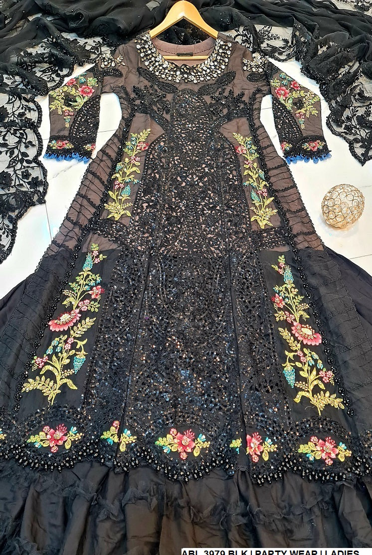 ABL 3979 Pakistani women's organza A-Line lehenga detail view