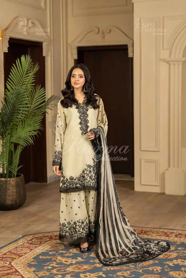 Skin silk Pakistani women's short shirt with farshi shalwar side view