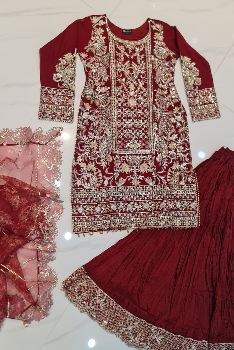 Pakistani women's maroon chiffon straight shirt crush plazo back view