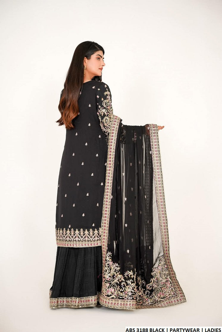 ABS 3188 Pakistani women's chiffon outfit with chiffon dupatta detail view