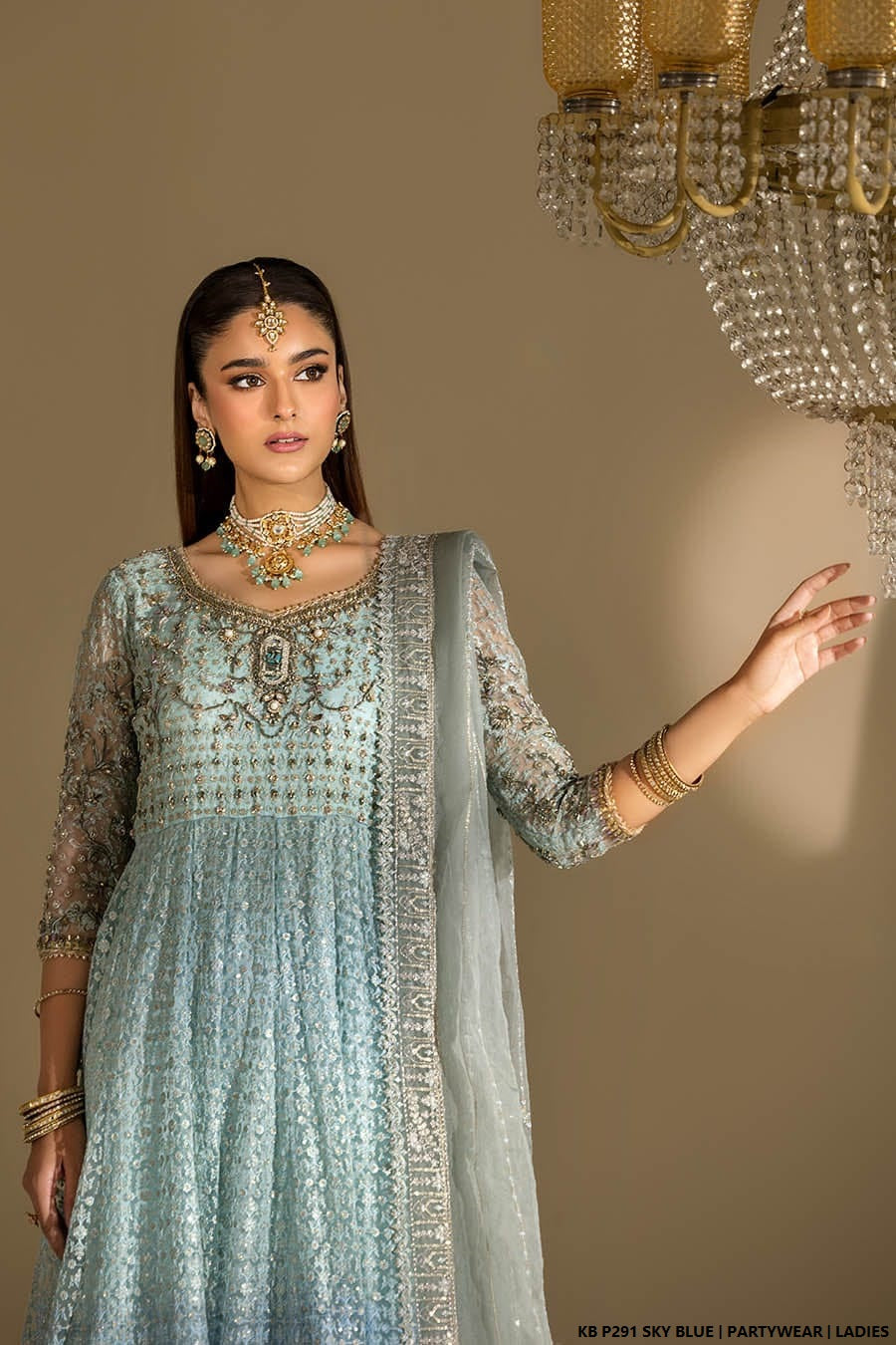 Amir Boutique | Trendy Fashion & Elegant Dresses for All Sizes